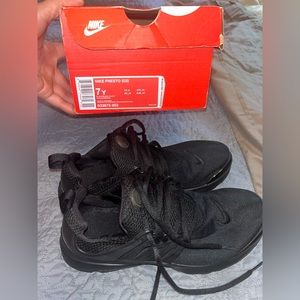 AUTHENTIC Nike Presto